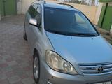 Toyota Avensis Verso 2004 года за 5 000 000 тг. в Актау – фото 3