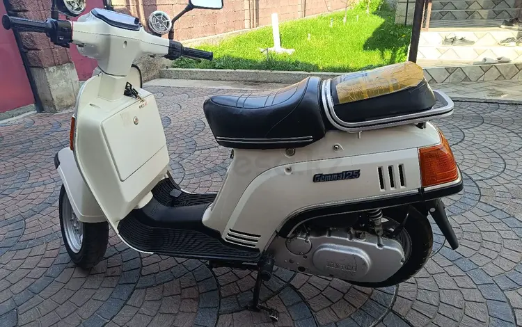 Suzuki 1982 годаүшін650 000 тг. в Алматы