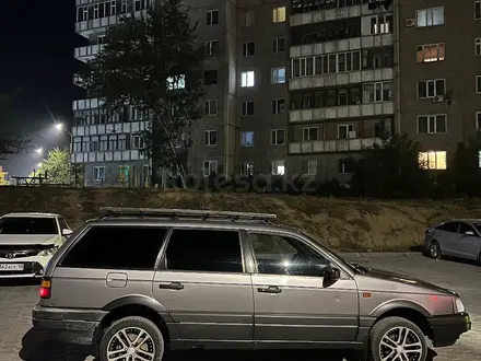 Volkswagen Passat 1992 года за 2 000 000 тг. в Семей – фото 3