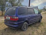 Ford Galaxy 1997 года за 400 000 тг. в Алматы – фото 3