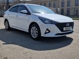 Hyundai Accent 2021 года за 8 100 000 тг. в Алматы – фото 2
