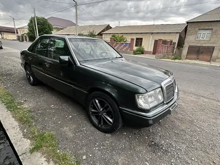 Mercedes-Benz E 230 1992 года за 1 000 000 тг. в Шымкент – фото 2