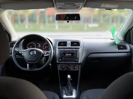 Volkswagen Polo 2018 года за 4 800 000 тг. в Актобе – фото 5