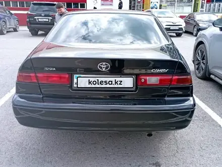 Toyota Camry 1999 года за 2 900 000 тг. в Астана – фото 4