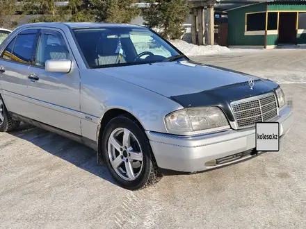 Mercedes-Benz C 180 1997 года за 2 000 000 тг. в Усть-Каменогорск – фото 3