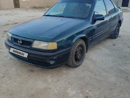 Opel Vectra 1995 года за 750 000 тг. в Актау – фото 2