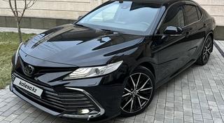 Toyota Camry 2021 года за 18 000 000 тг. в Шымкент