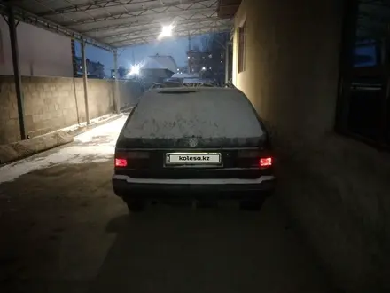 Volkswagen Passat 1992 года за 900 000 тг. в Тараз – фото 2