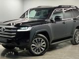 Toyota Land Cruiser Luxe 2024 года за 54 000 000 тг. в Алматы