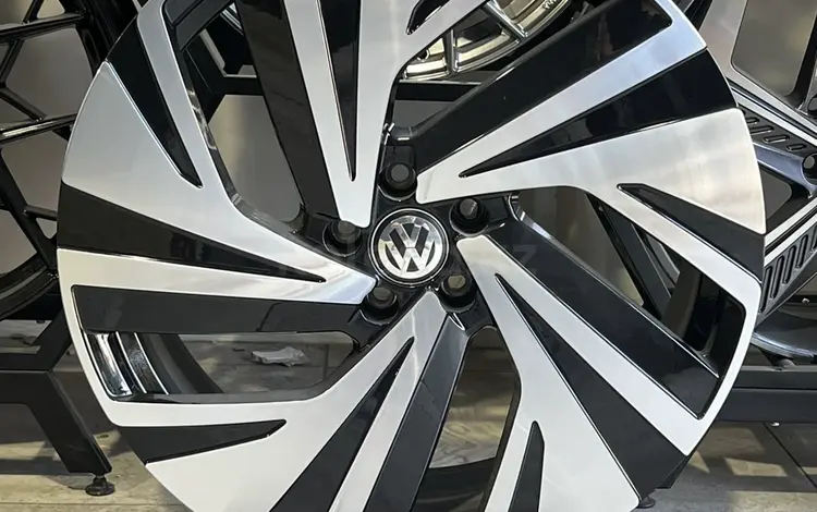 R21 5.112 Volkswagen за 750 000 тг. в Алматы