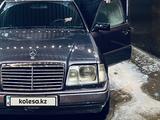 Mercedes-Benz E 280 1994 года за 2 700 000 тг. в Алматы