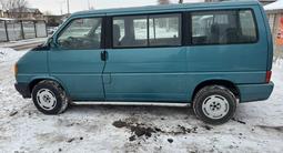 Volkswagen Multivan 1994 года за 3 700 000 тг. в Астана