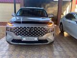 Hyundai Santa Fe 2021 года за 14 500 000 тг. в Шымкент – фото 2