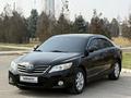 Toyota Camry 2011 года за 8 450 000 тг. в Тараз – фото 2