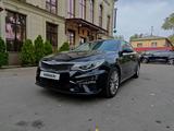 Kia K5 2018 года за 11 850 000 тг. в Алматы