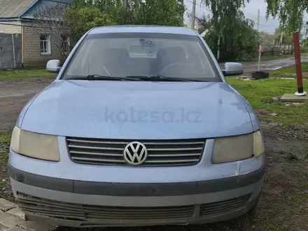 Volkswagen Passat 1997 года за 1 800 000 тг. в Уральск
