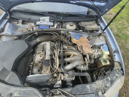 Volkswagen Passat 1997 года за 1 800 000 тг. в Уральск – фото 9