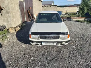 Audi 80