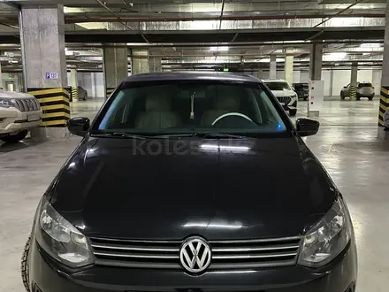 Volkswagen Polo 2015 года за 4 550 000 тг. в Астана – фото 2