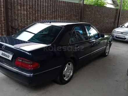 Mercedes-Benz E 280 1998 года за 4 000 000 тг. в Шымкент – фото 12