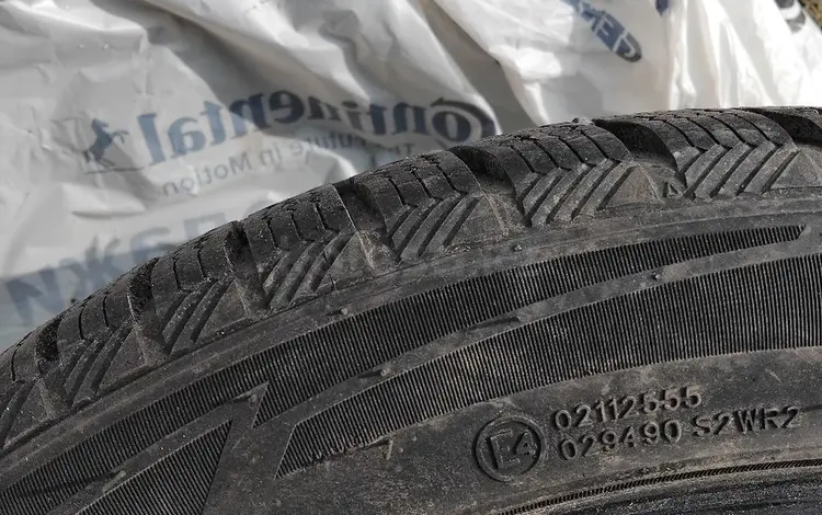 Шины 235/45R18 за 95 000 тг. в Алматы