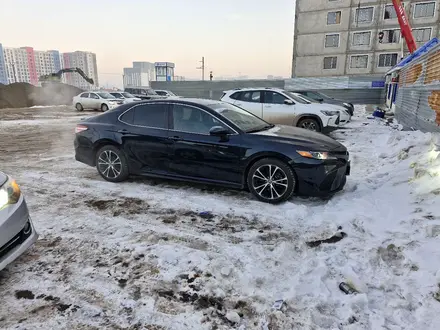 Toyota Camry 2020 года за 14 099 990 тг. в Астана