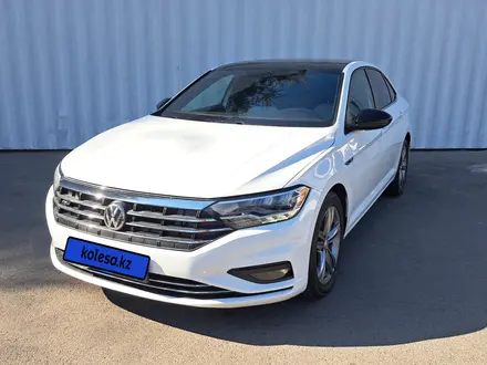 Volkswagen Jetta 2018 года за 8 790 000 тг. в Алматы