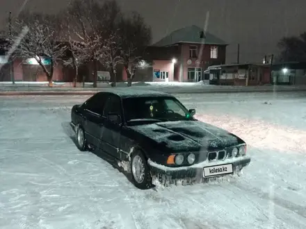 BMW 525 1991 года за 1 100 000 тг. в Астана – фото 2