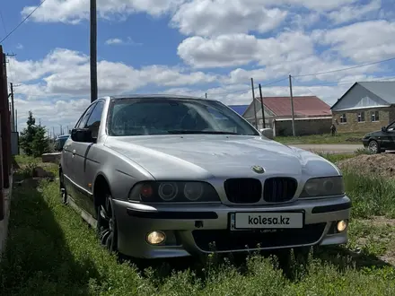 BMW 525 2001 года за 3 500 000 тг. в Астана