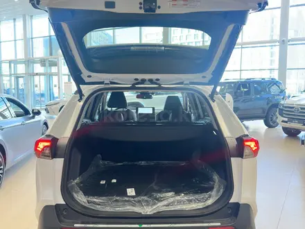Toyota RAV4 Luxe+ 2025 года за 23 990 000 тг. в Астана – фото 15