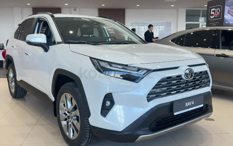 Toyota RAV4 Luxe+ 2025 года за 23 990 000 тг. в Астана