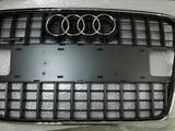 Решетка радиатора Audi Q7үшін80 000 тг. в Алматы