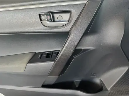 Toyota Corolla 2017 года за 6 226 000 тг. в Шымкент – фото 15