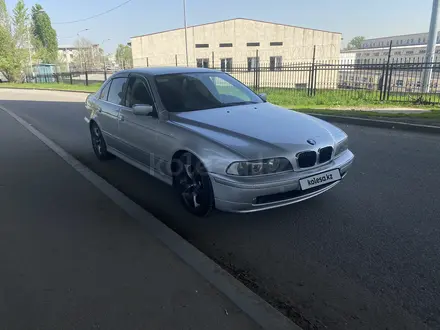 BMW 525 2001 года за 3 800 000 тг. в Алматы