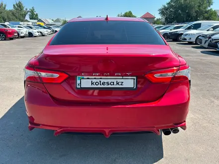Toyota Camry 2020 года за 8 459 200 тг. в Алматы – фото 5