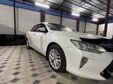 Toyota Camry 2015 года за 12 800 000 тг. в Сарыагаш – фото 4