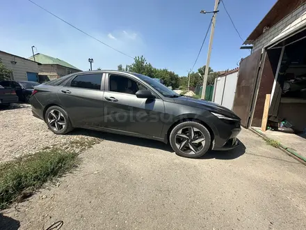 Hyundai Elantra 2021 года за 10 500 000 тг. в Усть-Каменогорск – фото 4