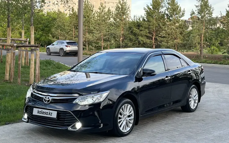 Toyota Camry 2014 года за 10 000 000 тг. в Астана