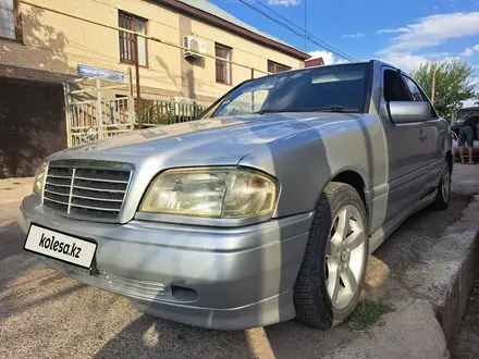 Mercedes-Benz C 180 1993 года за 1 500 000 тг. в Шымкент – фото 5