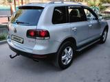 Volkswagen Touareg 2008 годаүшін6 100 000 тг. в Алматы – фото 2