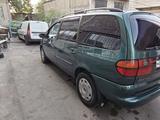 Volkswagen Sharan 1996 года за 2 300 000 тг. в Алматы – фото 5