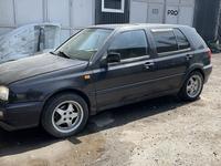 Volkswagen Golf 1995 года за 1 500 000 тг. в Алматы