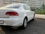 Volkswagen Passat 2014 года за 6 000 000 тг. в Астана