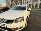 Volkswagen Passat 2014 года за 6 000 000 тг. в Астана – фото 3