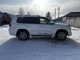 Toyota Land Cruiser 2013 года за 24 900 000 тг. в Актобе – фото 4