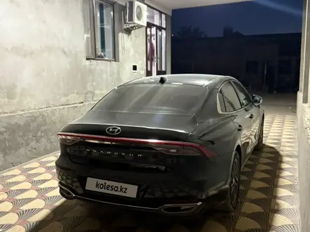 Hyundai Grandeur 2022 года за 13 000 000 тг. в Шымкент – фото 4