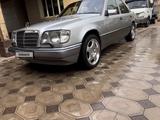 Mercedes-Benz E 320 1993 годаүшін6 500 000 тг. в Шымкент – фото 5