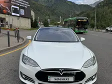 Tesla Model S, 2014