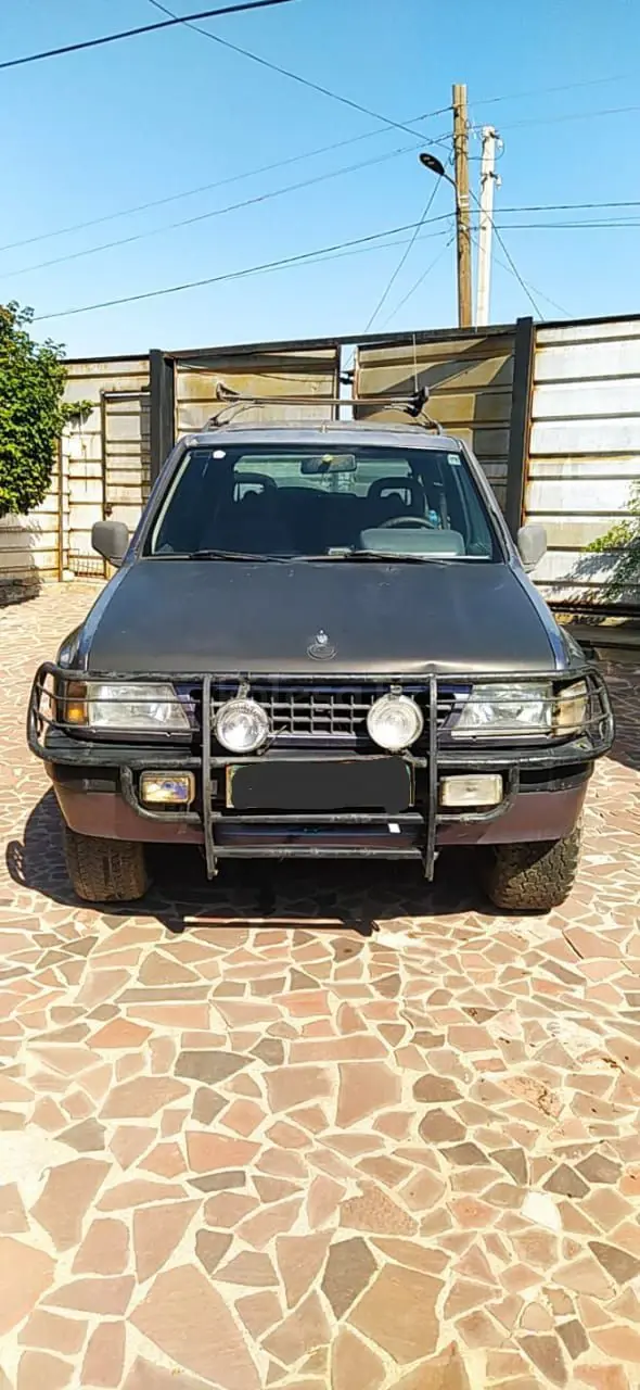 Opel Frontera, 1995