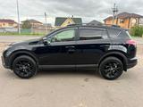 Toyota RAV4 2019 года за 12 000 000 тг. в Астана – фото 2